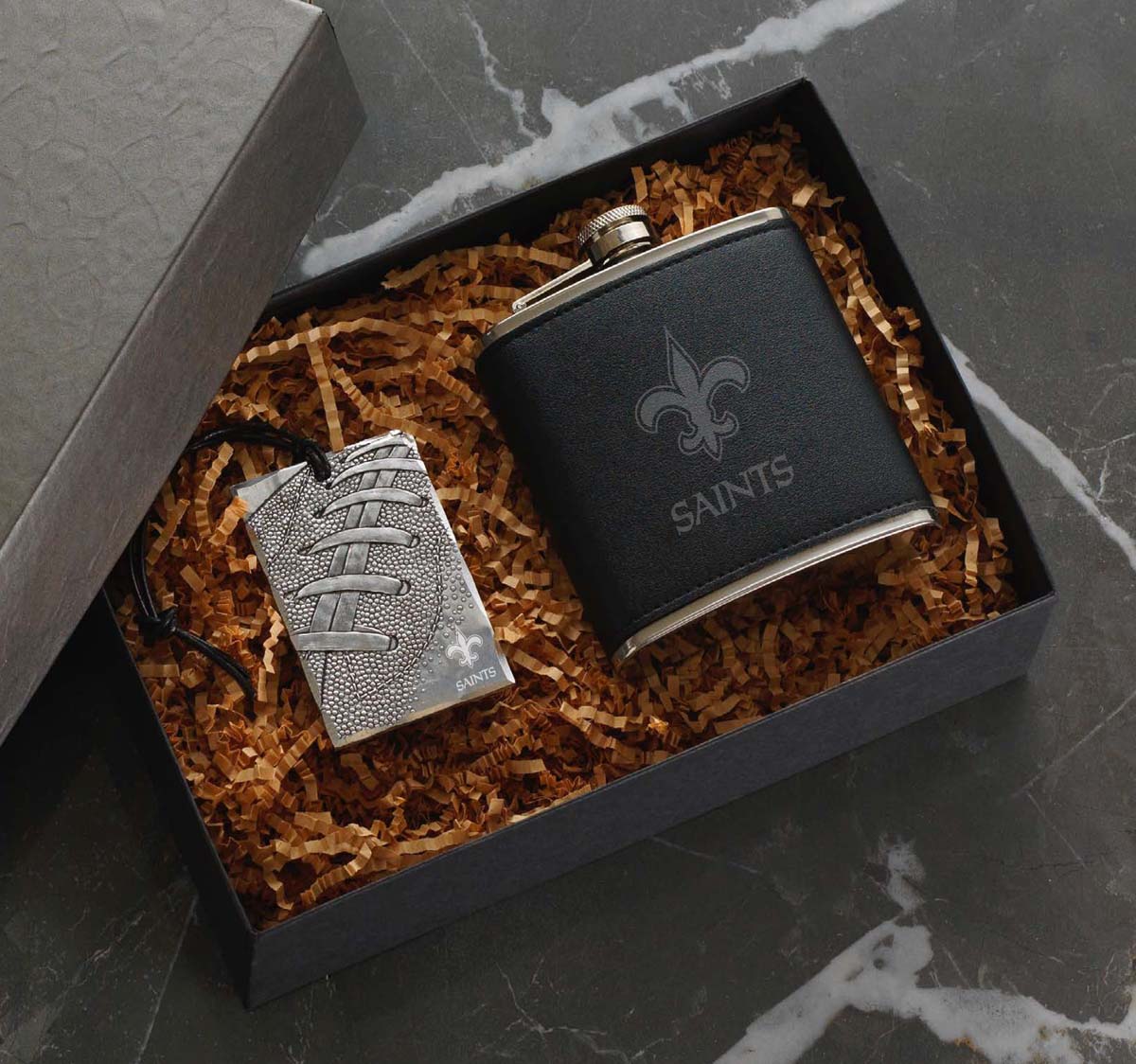 NFL New Orleans Saints Traveler Flask & Bag Tag Gift Set