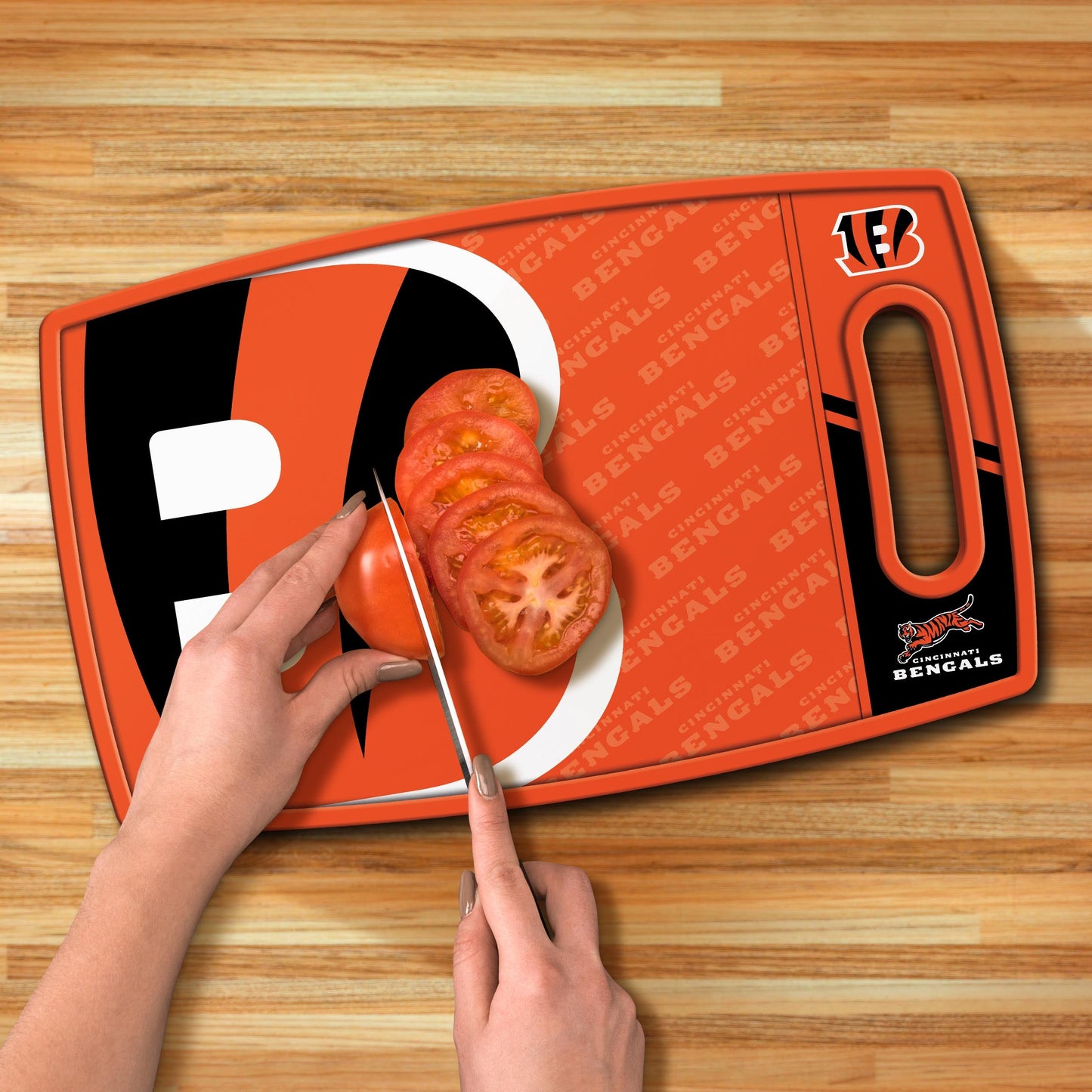 Cincinnati Bengals Logo Series Cutting Board Alt 3