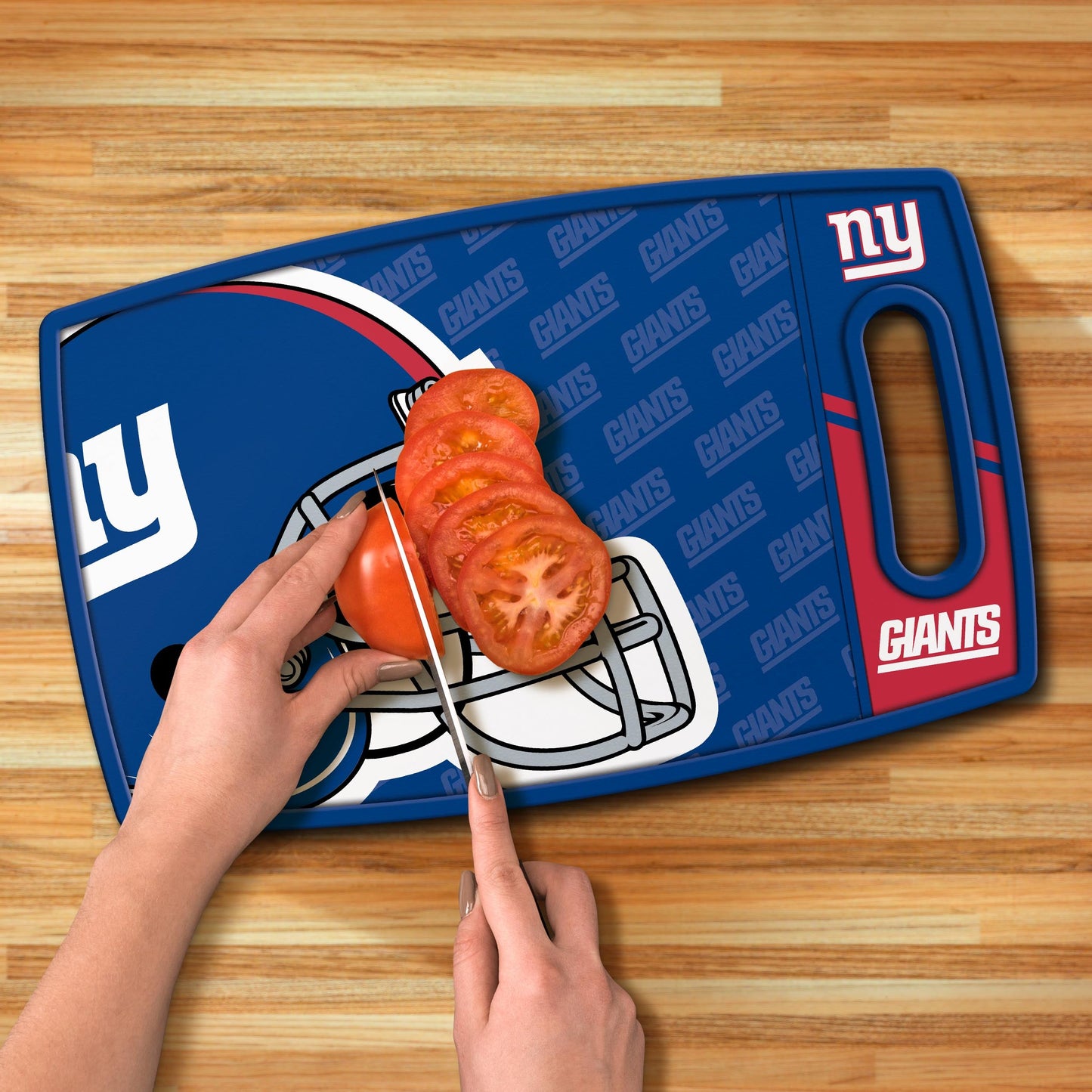 New York Giants Logo Series Cutting Board Alt 3