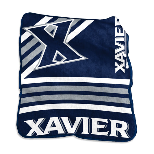 Xavier Raschel Throw