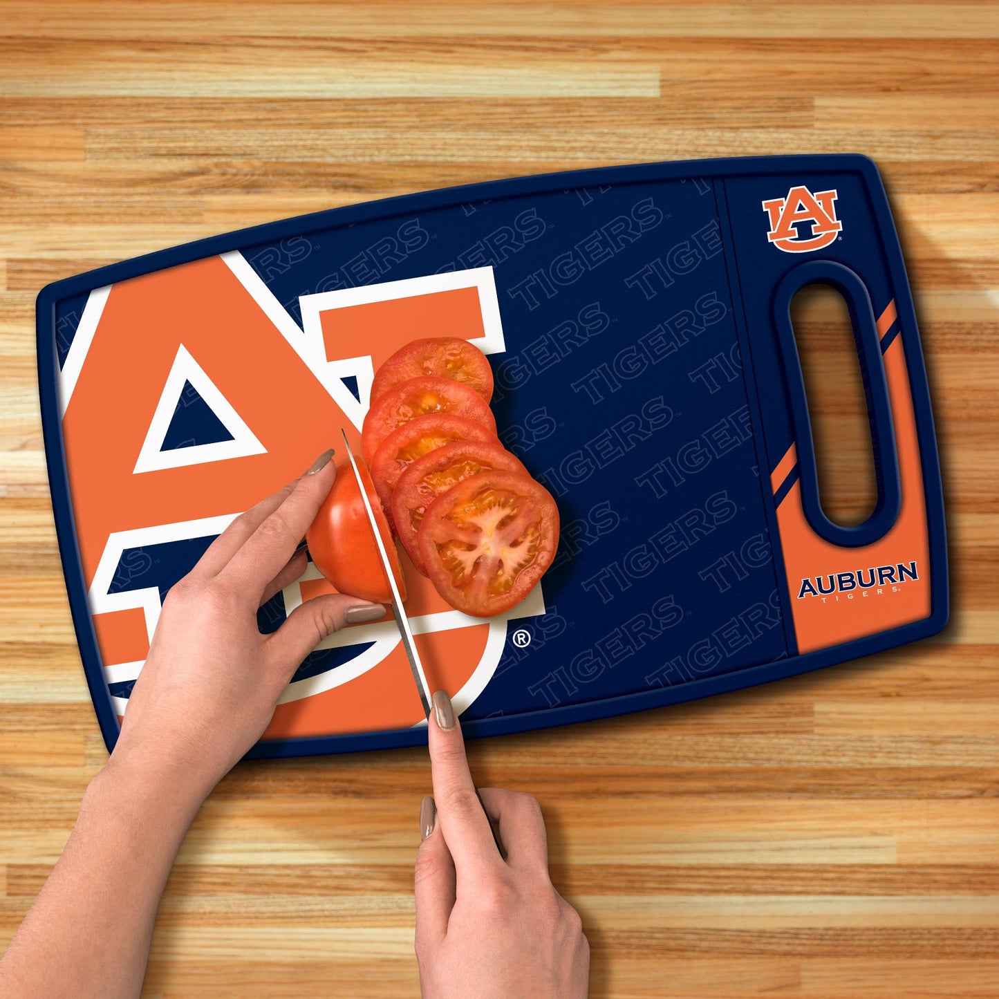 Auburn Tigers Logo Series Cutting Board Alt 3