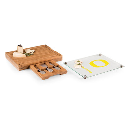 Oregon Ducks - Concerto Glass Top Cheese Cutting Board & Tools Set