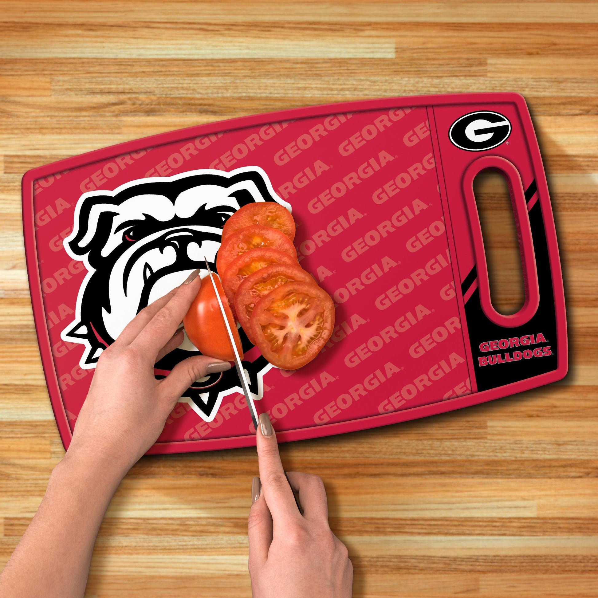 Georgia Bulldogs Logo Series Cutting Board Alt 3