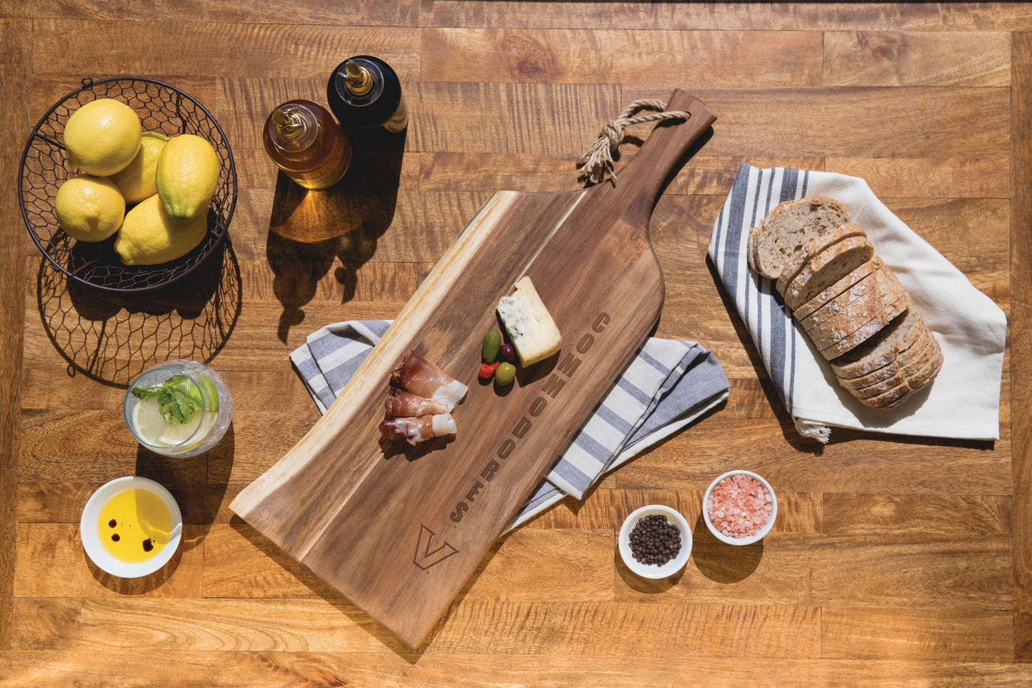 Vanderbilt Commodores - Artisan 24" Acacia Charcuterie Board