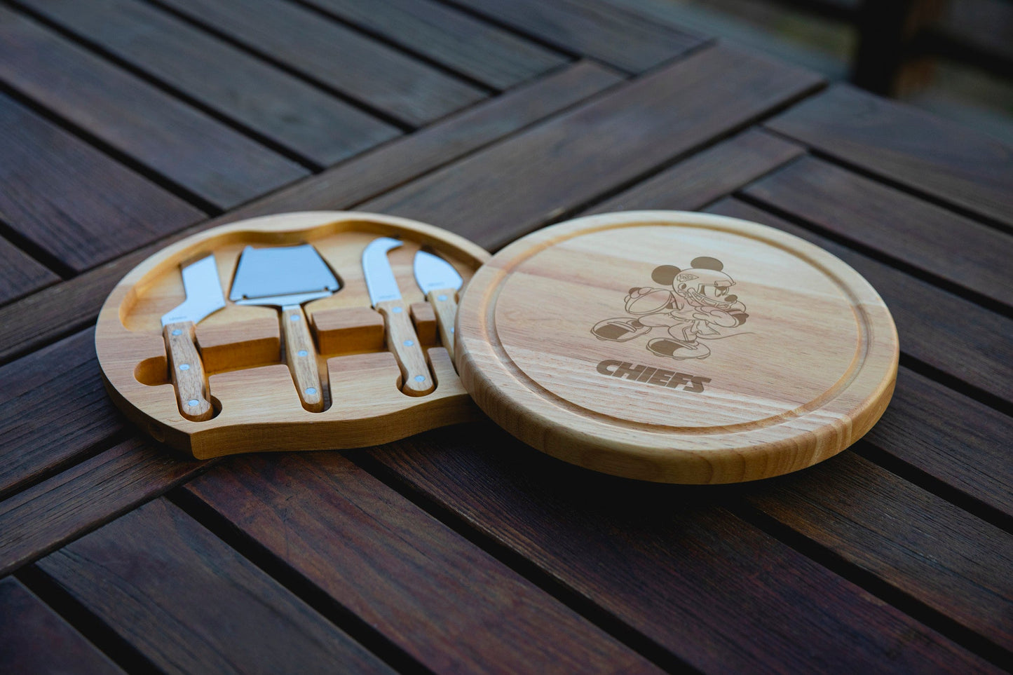 Kansas City Chiefs Mickey Mouse - Circo Cheese Cutting Board & Tools Set