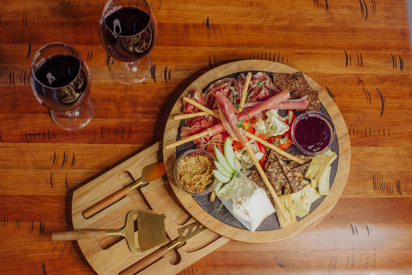 Rhode Island Rams - Insignia Acacia and Slate Serving Board with Cheese Tools