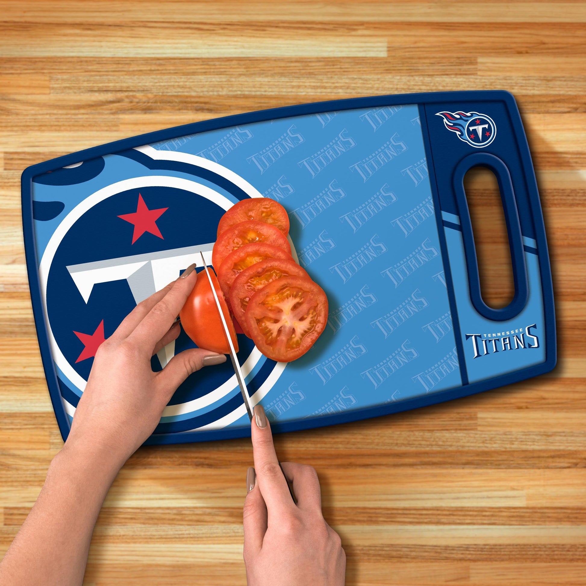 Tennessee Titans Logo Series Cutting Board Alt 3