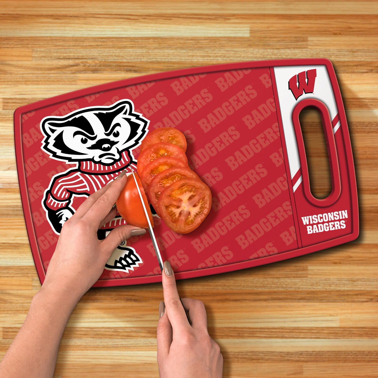 Wisconsin Badgers Logo Series Cutting Board Alt 3